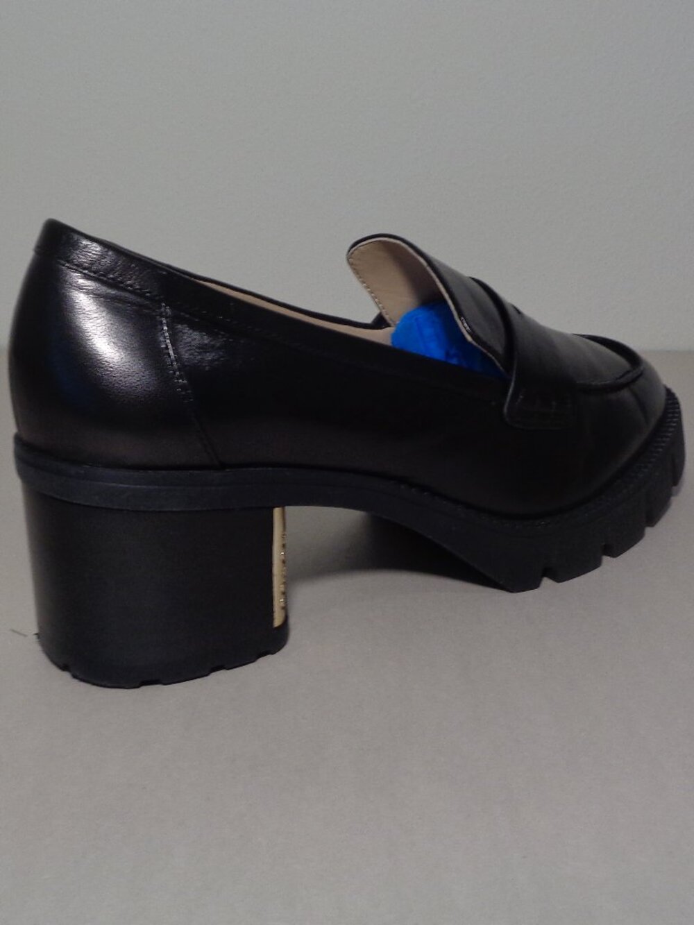 Coach Size 7.5 M / CORA LEATHER / Black / Heeled Penny Loafers Women's Shoes - Picture 3 of 16